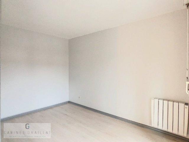 Appartement T1 bis 35.58m2 Chambéry cave garage