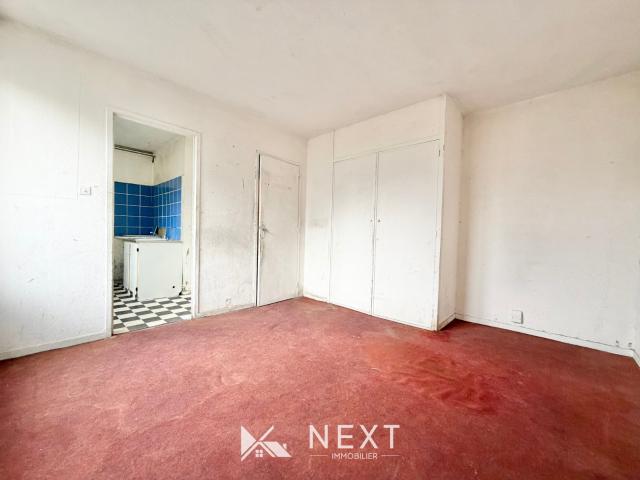 Grenoble Arlequin Studio bis 25 m2 à rénover, fort potentiel locatif