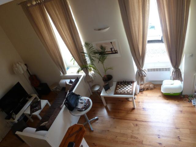 Appartement T1 bis côté rue Bordeaux PEY BERLAND rue Ca
