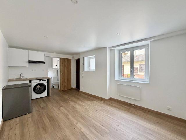 APPARTEMENT T1 CENTRE VILLE