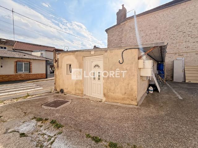 Appartement T1 CIRES LES MELLO à louer