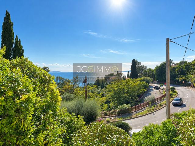 Appartement T1 entièrement rénové avec vue mer !