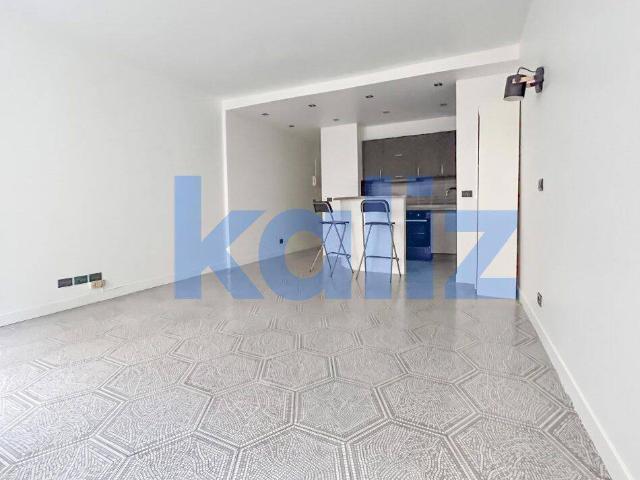 Appartement T1 lumineux de 31,67 m² — Paris 2e Rue Greneta