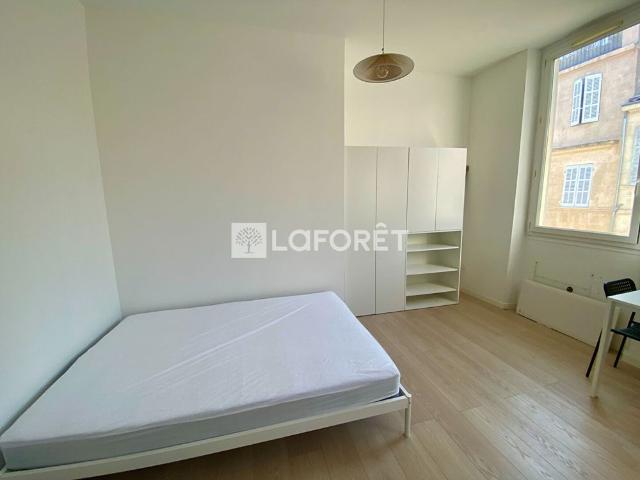Appartement T1 MARSEILLE à louer