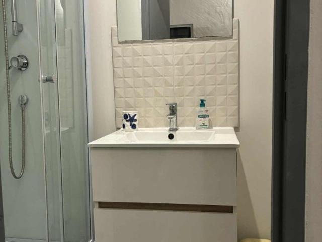 APPARTEMENT T1 MEUBLE Location MONTELIMAR 26200