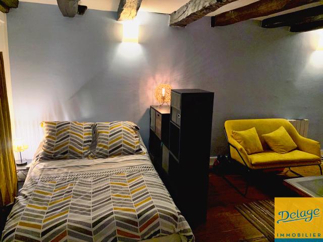 Appartement T1 meublé Place d'Aine