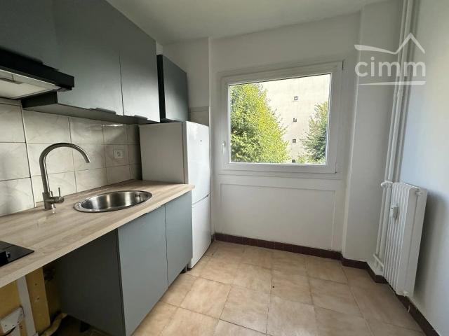 Appartement T1 non meublé spacieux avec balcon