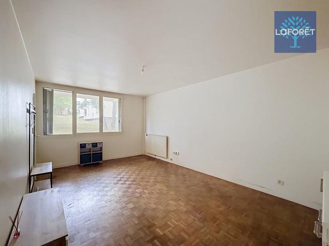 Appartement T1 NOISY LE GRAND à louer
