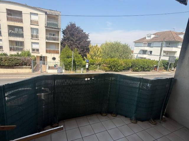 Appartement T1 NOISY LE GRAND à louer