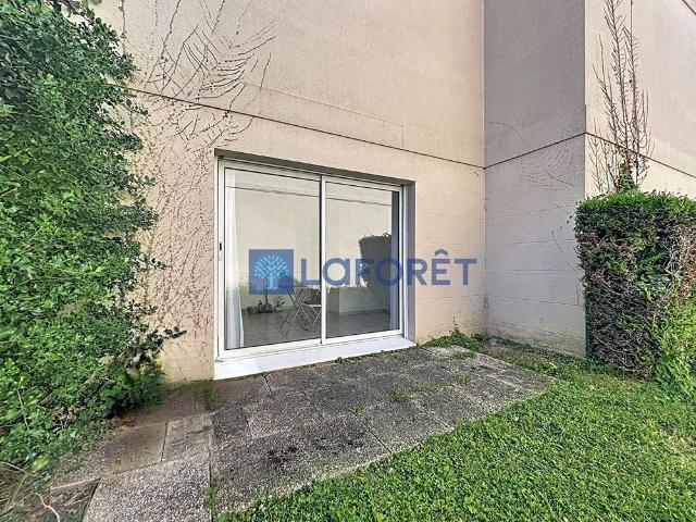 Appartement T1 PARAY VIEILLE POSTE à louer