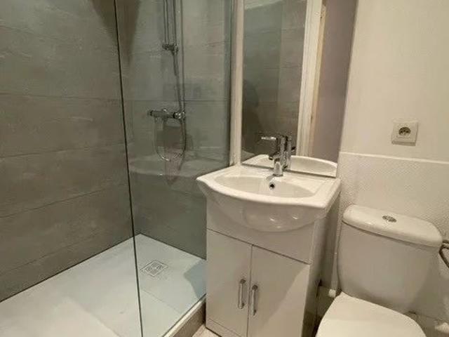 APPARTEMENT T1 POUILLY EN AUXOIS
