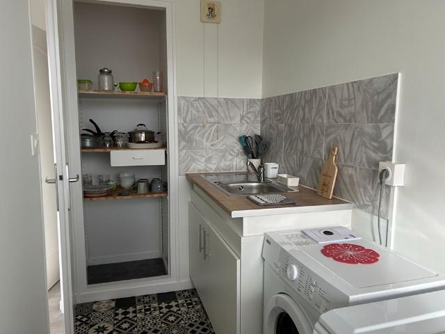 Appartement T1 près de TOURLAVILLE à louer