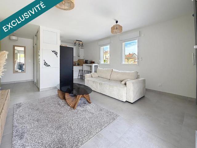 Appartement T1 récent avec terrasse