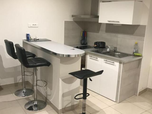 Appartement T1 refait à neuf