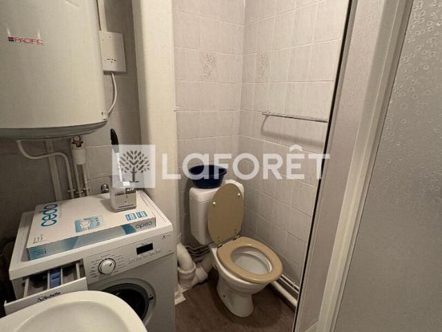 Appartement T1 RIOM ES MONTAGNES à louer