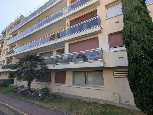 Appartement T1 SAINT GERMAIN EN LAYE à louer