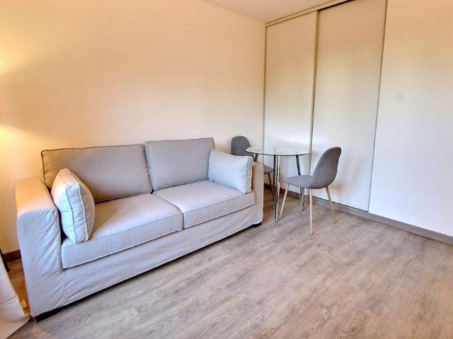 Appartement T1 SURESNES à louer