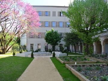 Appartement t1bis