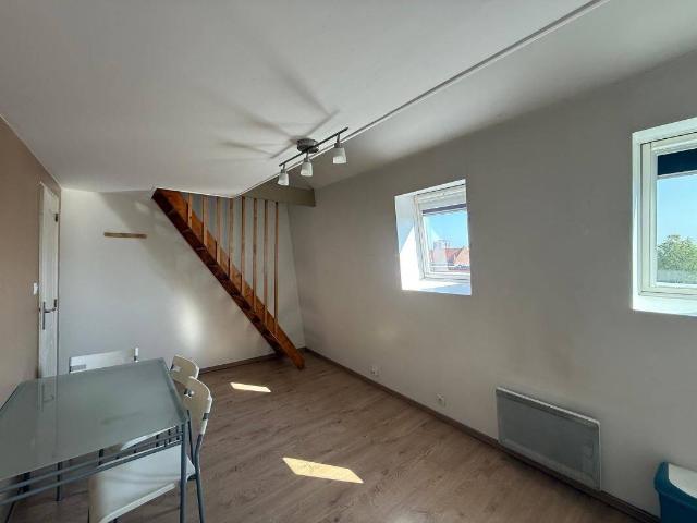 Appartement T1BIS meublé de 21m², rue de Tunis, ROUBAIX 568 eu