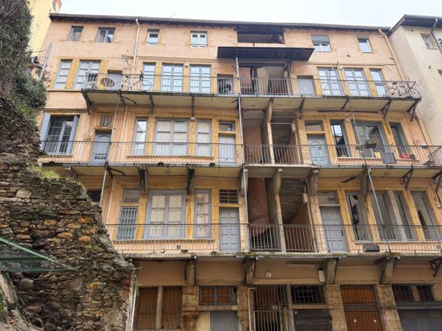 Appartement T1bis/T2 Prox place Sathonay