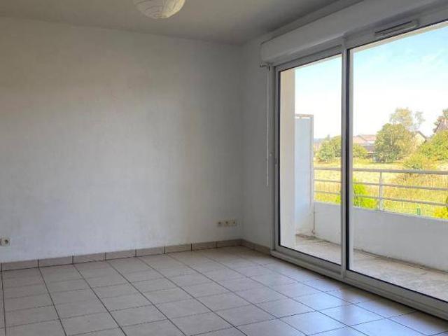 Appartement T2 40.09m2 à louer à Malemort | Pichet