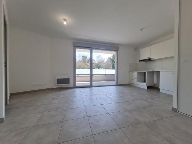 APPARTEMENT T2 40 M² + GARAGE 74250 FILLINGES