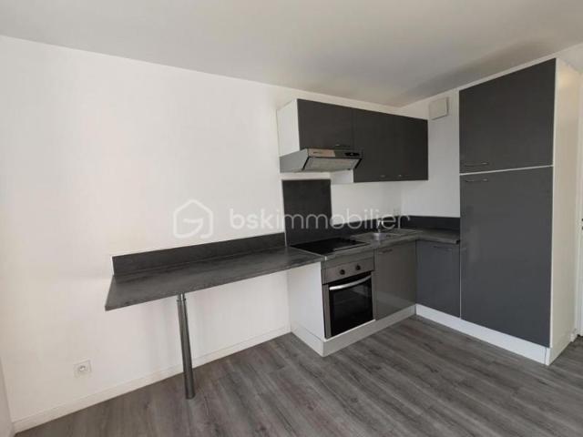 APPARTEMENT T2 41,52m² sous bail de location