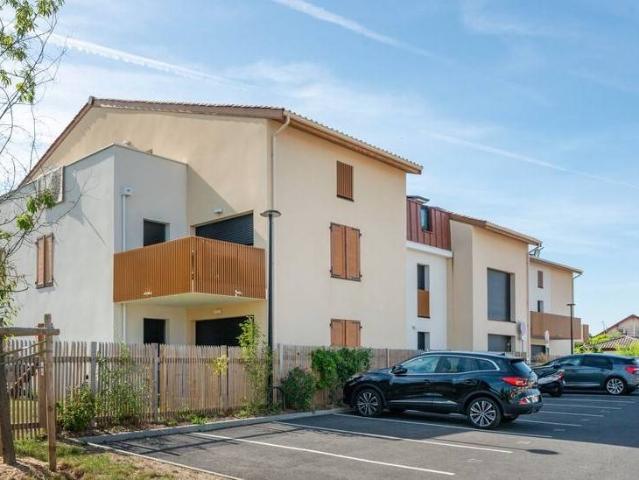 Appartement T2 41.93m2 à louer à Bassens | Pichet