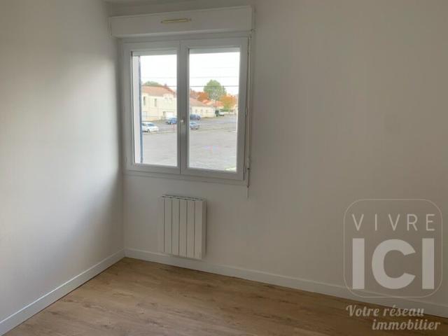 Appartement T2 42.54Mï¿½ LE PELLERIN Parking extï¿½rieur