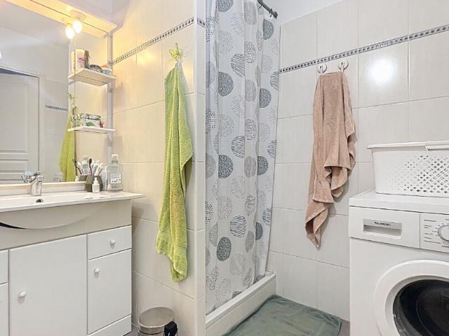 Appartement T2, 42.39m2, meublé, Résidence sécurisée