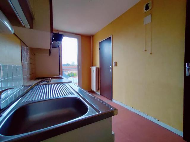 Appartement T2 47m² Songeons 8300.1.1.6