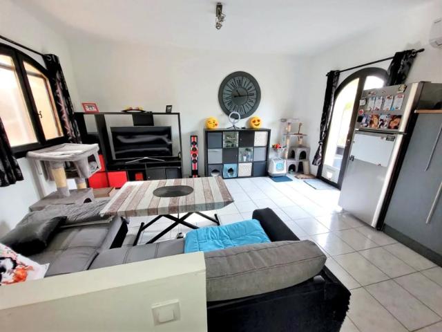 Appartement T2 44m2 avec terrasse Les médecins