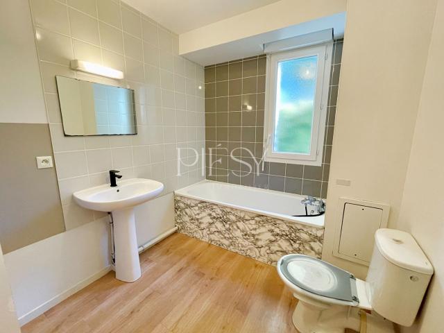 Appartement T2 45 m2 à louer à VULBENS