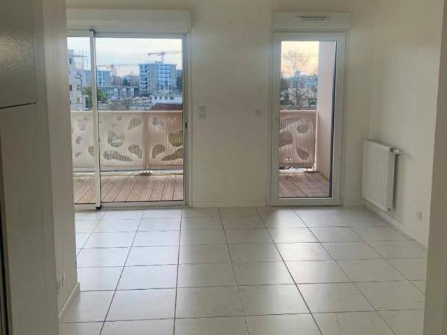 Appartement T2 46.5m2 à louer à Lormont | Pichet