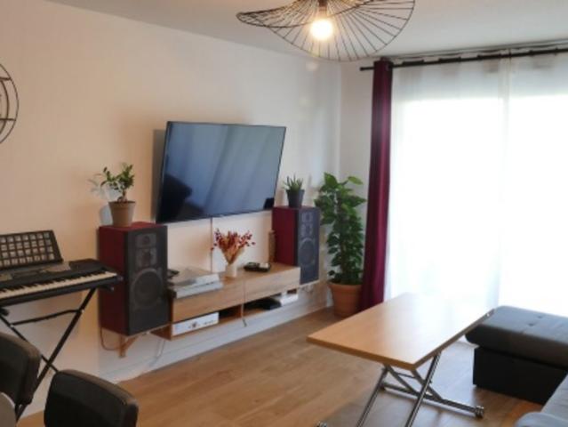 Appartement T2 46 m² 790 avec parking