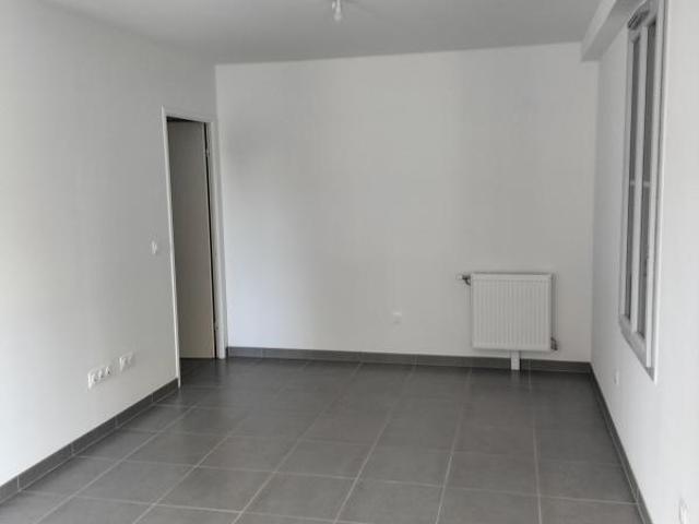 Appartement T3 46m² Pont Sainte Maxence 41
