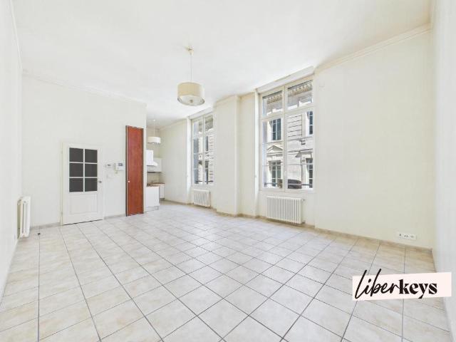 Appartement T2 58m2 Place Gambetta 58m² Bordeaux