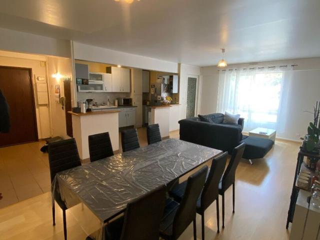 APPARTEMENT T2 74 M² PARAY LE MONIAL