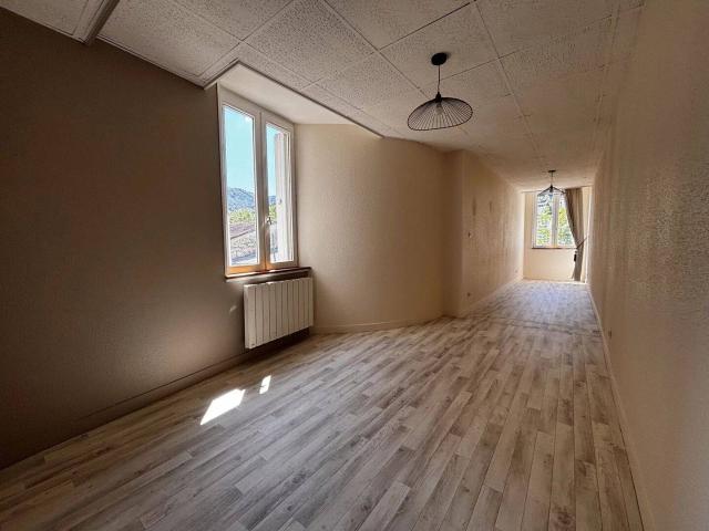 APPARTEMENT T2
