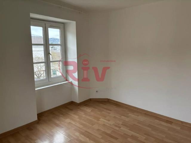 Appartement T2 2ème étage Vienne