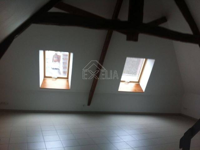 APPARTEMENT T2 – 32,46 m² – 2e étage – Bonnières sur Seine