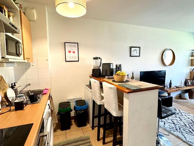 APPARTEMENT T2 38 M2 DANS RESIDENCE SECURISEE