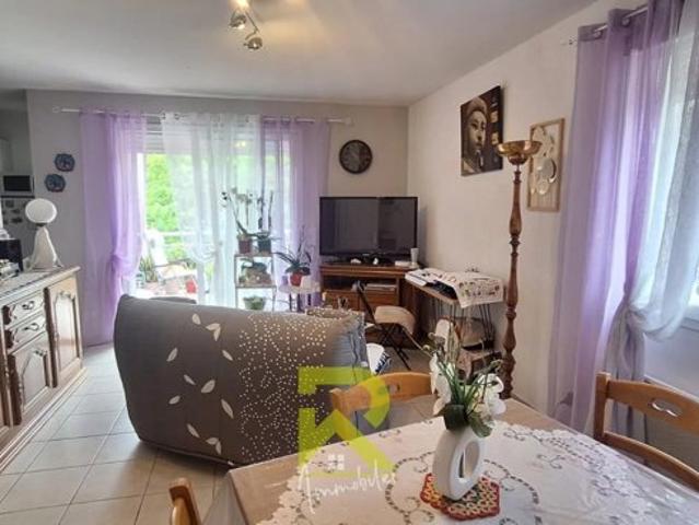 Appartement T2 terrasse et parking privé