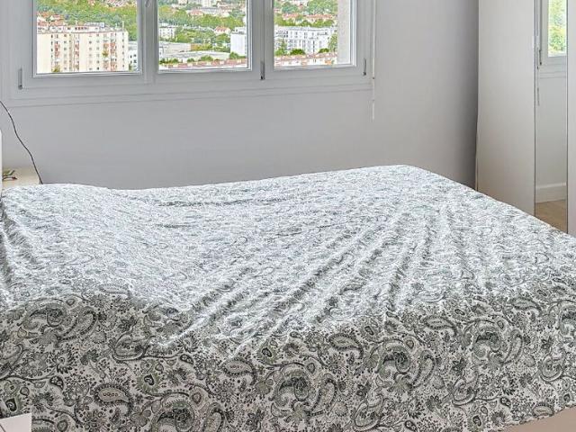 Appartement T2 THIAIS à louer