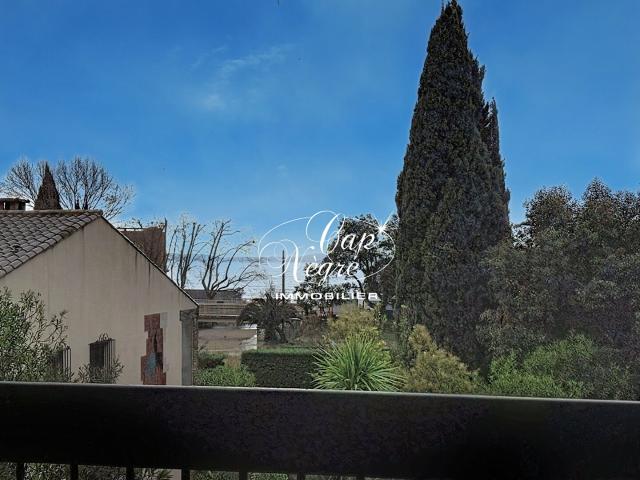 Appartement T2 vue mer à vendre Cavalière Le Lavandou Rési. 61m² Le Lavandou