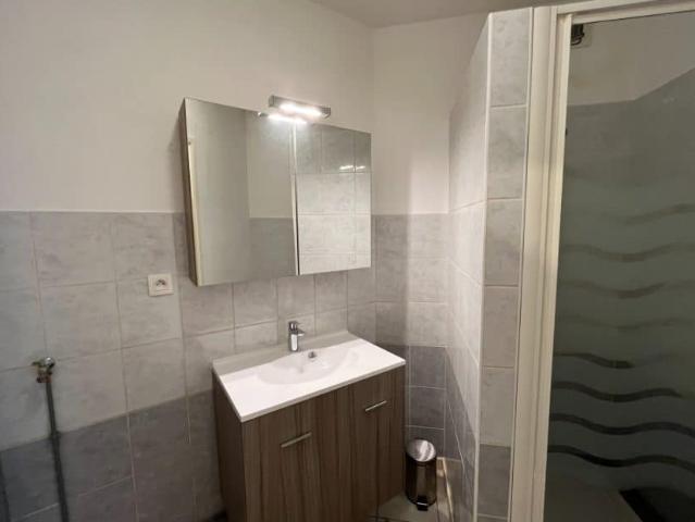 appartement t2 à grenoble ref ges06450002 900 agence delphine teillaud