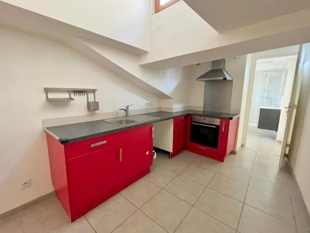 appartement t2 à grenoble ref ges10860006 900 agence delphine teillaud