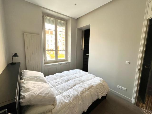 appartement t2 à grenoble ref ges14560002 900 agence delphine teillaud