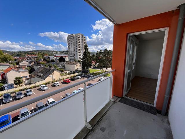 APPARTEMENT T2 A LOUER MAROMME 76150