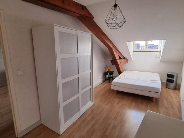 Appartement T2 A LOUER MEUBLE Clermont ferrand Secteur des Carmes / Delille / République